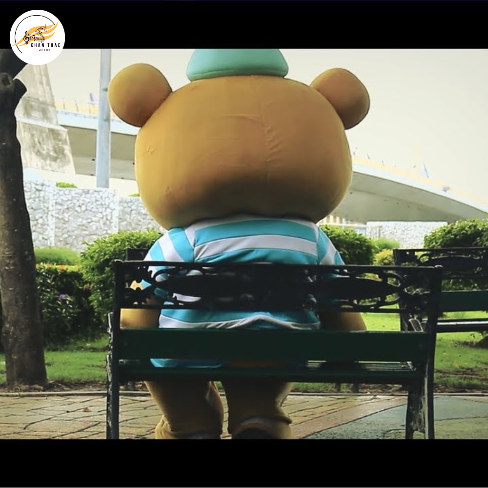 เนื้อเพลงช่วยกอดฉันที - Rapper Tery FEAT. DJ Micky